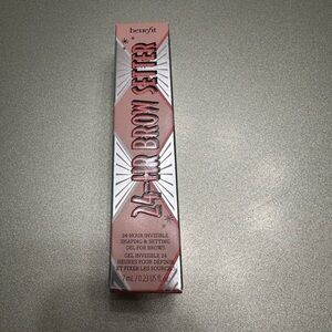 Benefit Brow Control Gel in Silver Packaging